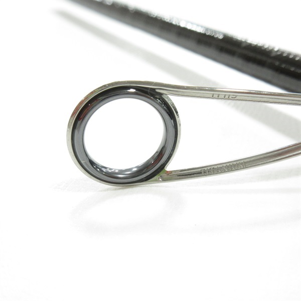 ２５ブレニアスＸＲＳ７６ＭＬーＳ